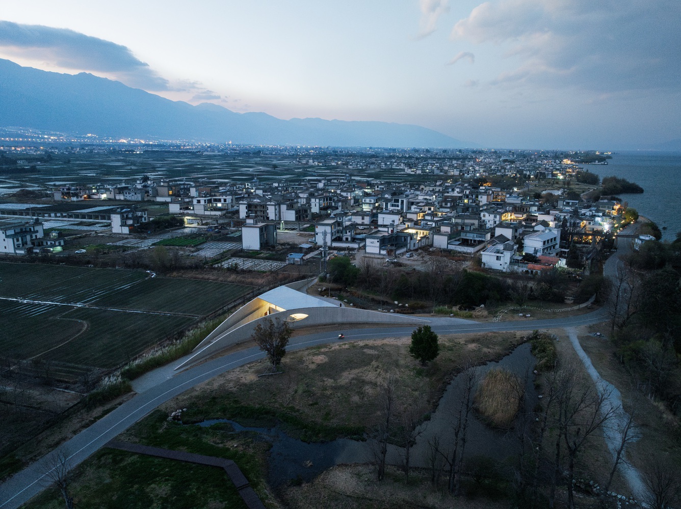 jiapeng-village-service-station-zhaoyang-architects_13