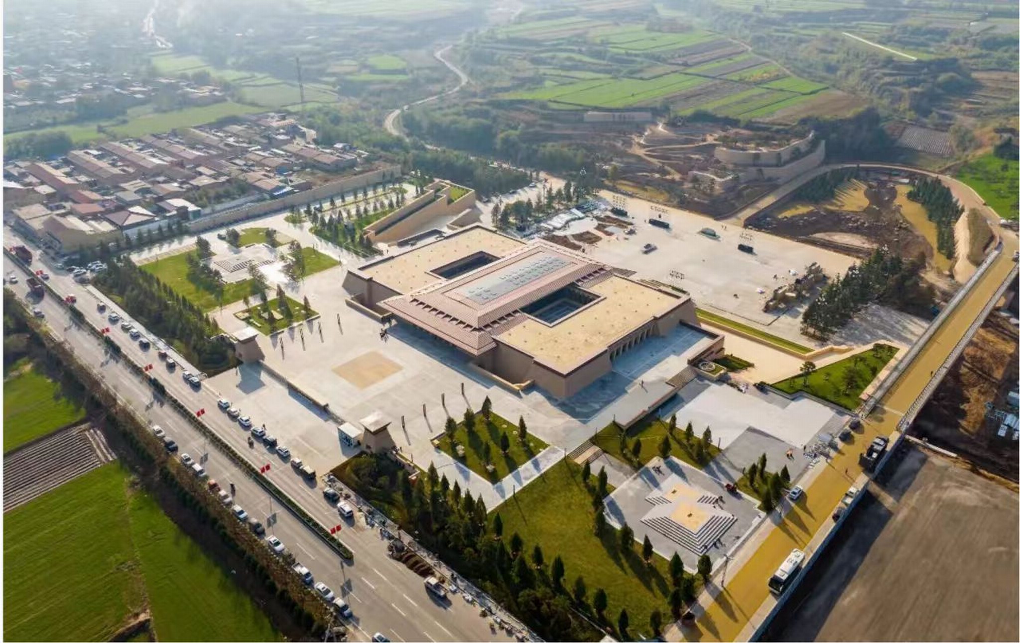 微信图片_20250421113052 微信图片_20250421113052