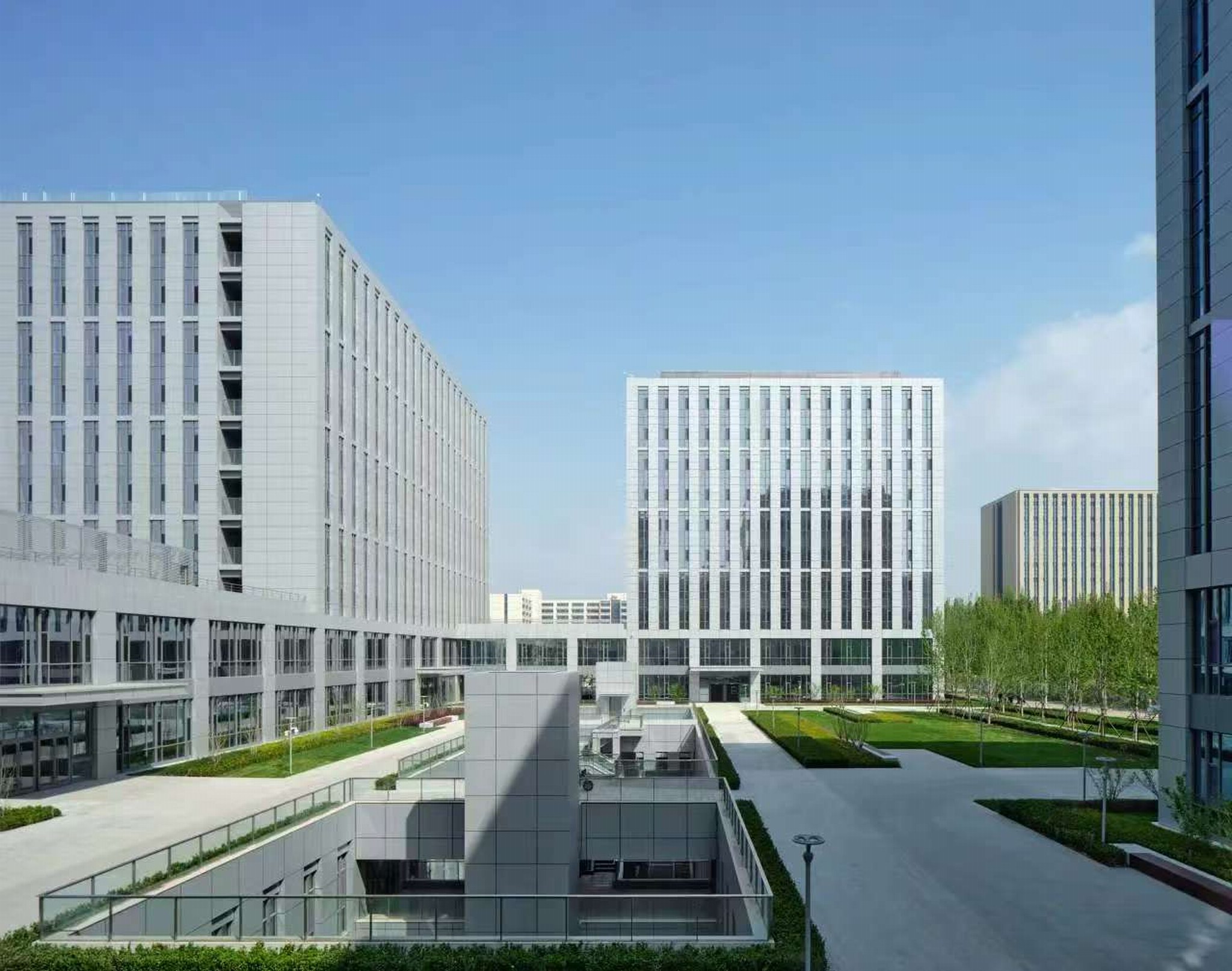 微信图片_20250421113111 微信图片_20250421113111