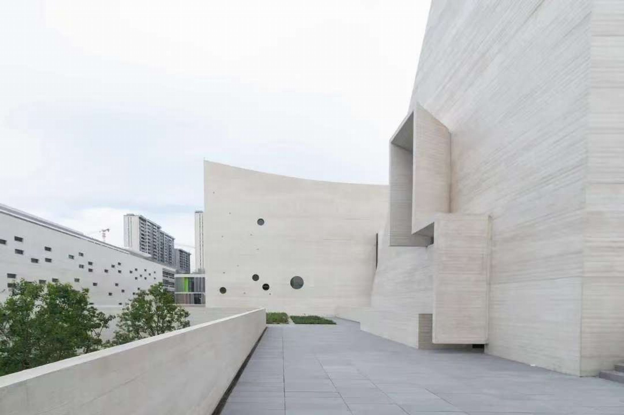 微信图片_20250421113121 微信图片_20250421113121